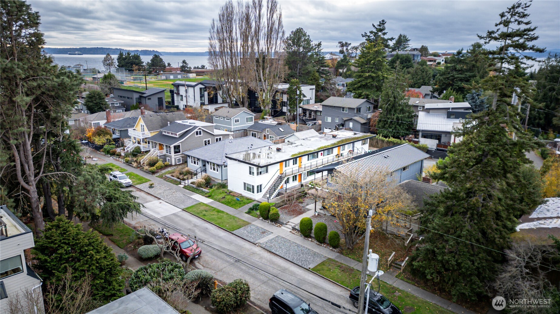 3035 64th Avenue SW, Seattle, WA 98116