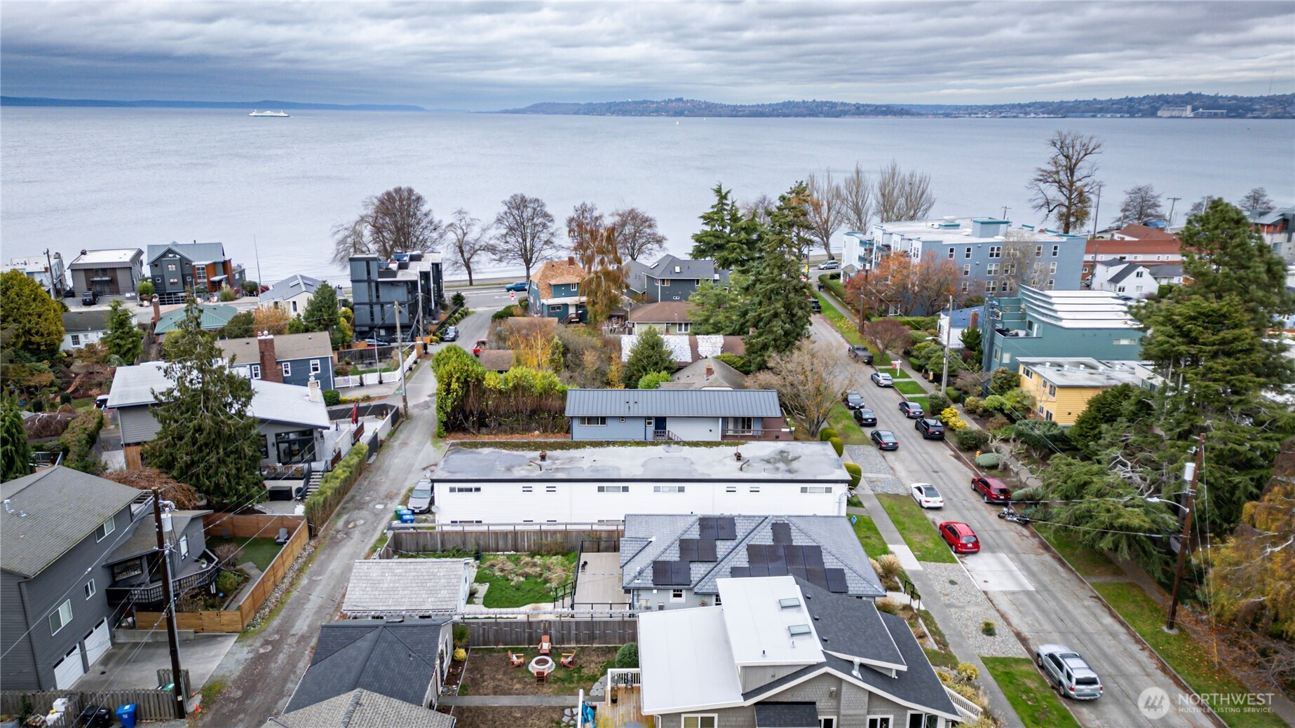 3035 64th Avenue SW, Seattle, WA 98116