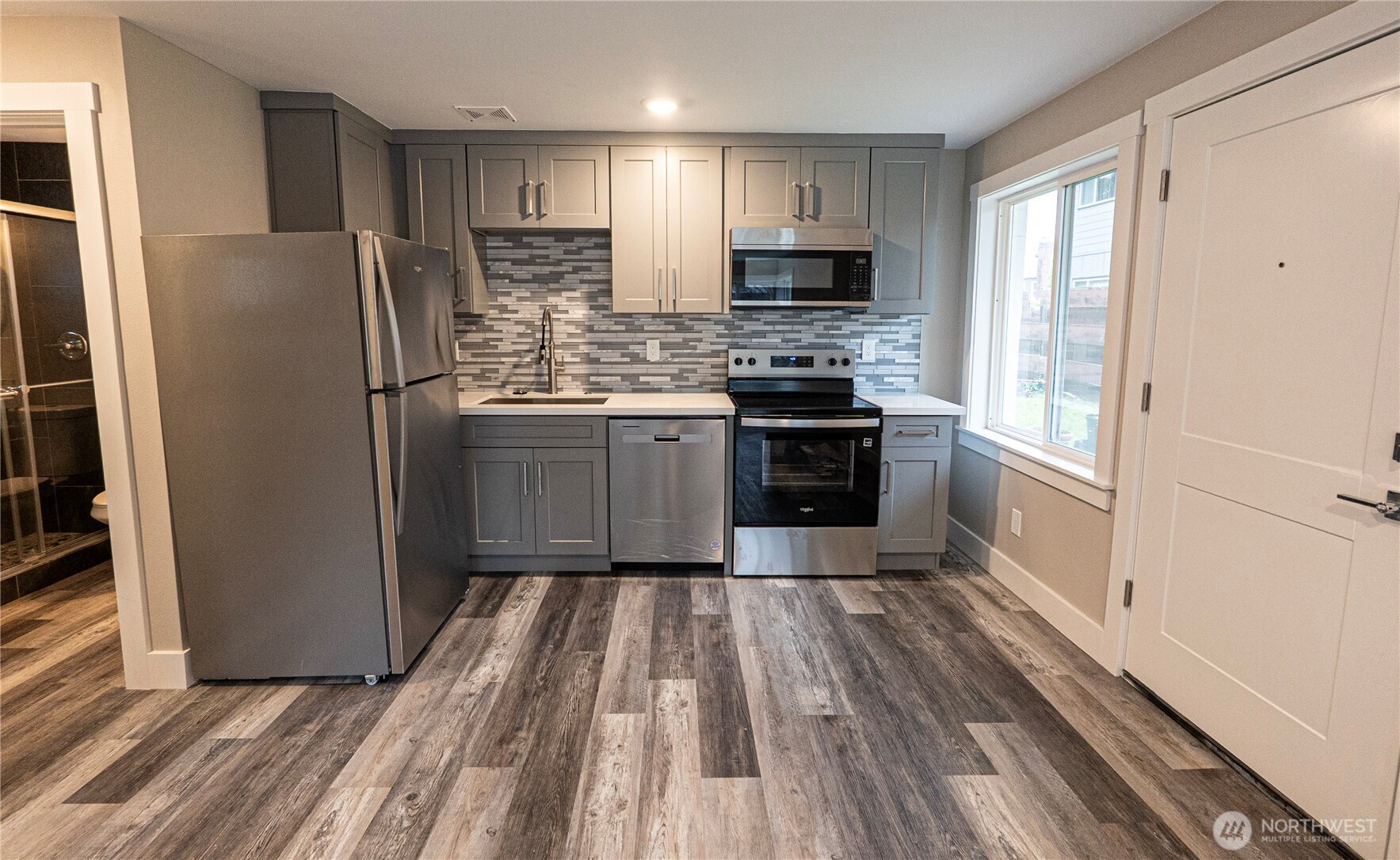 3035 64th Avenue SW, Seattle, WA 98116