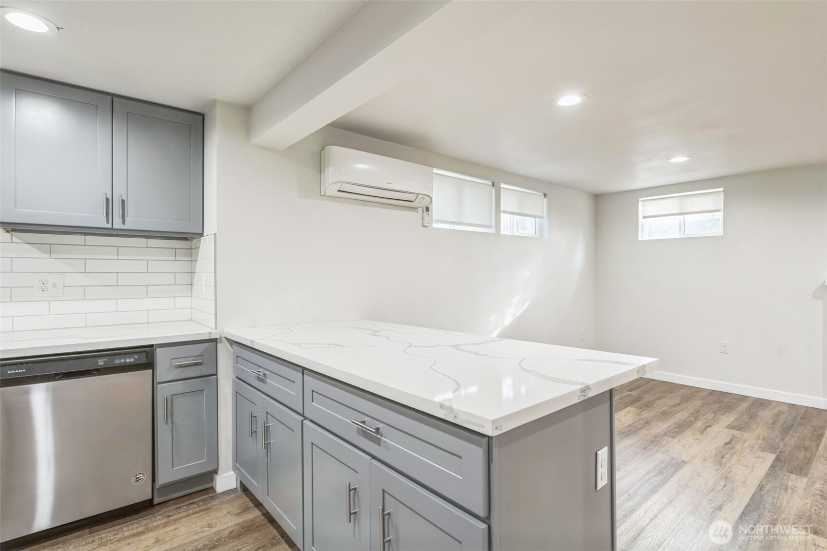 201 S 60th Street , Tacoma, WA 98408