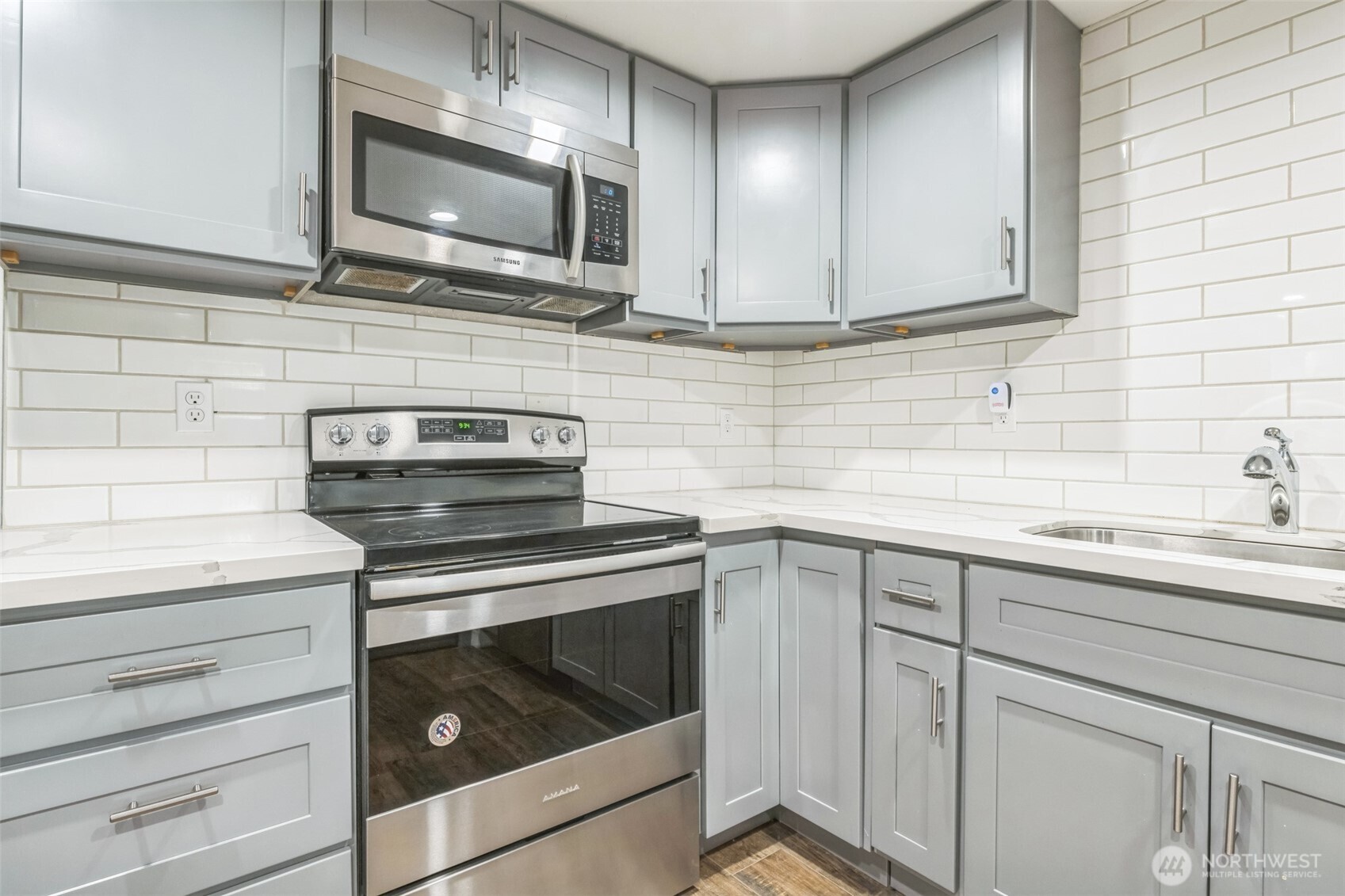 201 S 60th Street , Tacoma, WA 98408