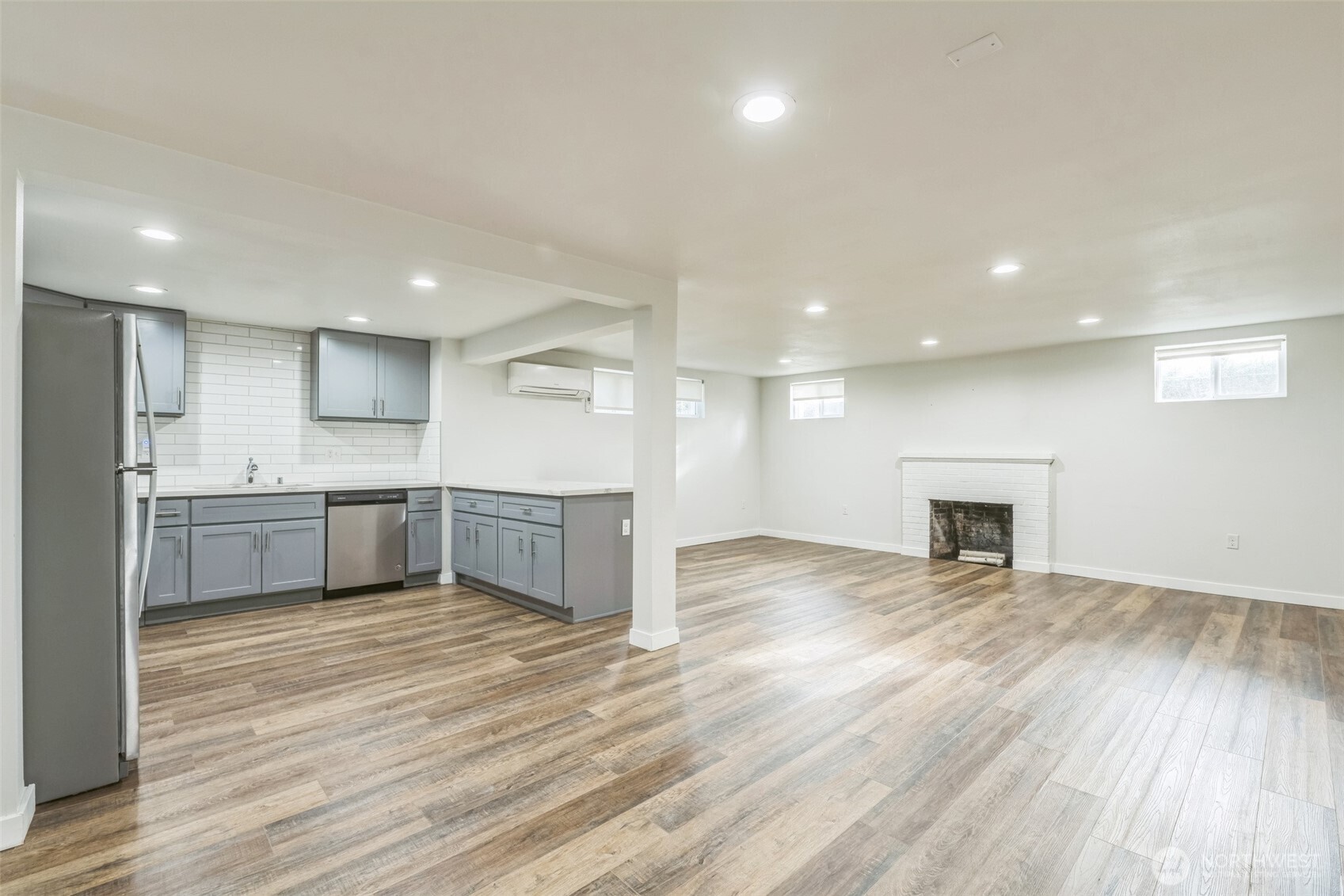 201 S 60th Street , Tacoma, WA 98408