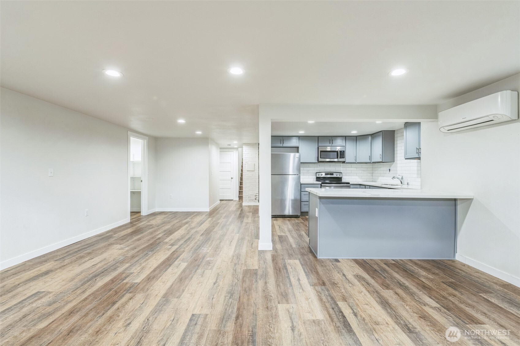 201 S 60th Street , Tacoma, WA 98408