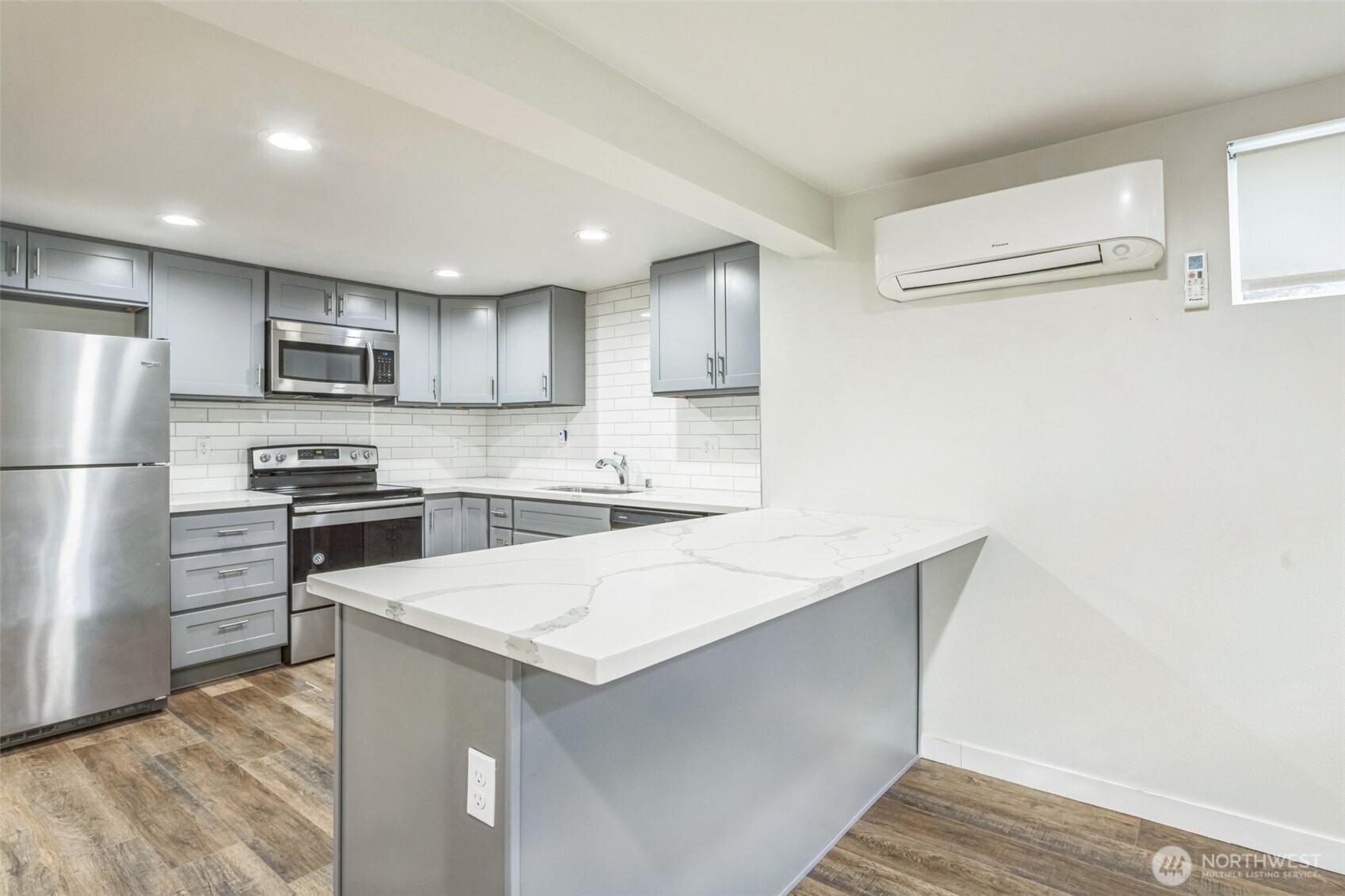 201 S 60th Street , Tacoma, WA 98408