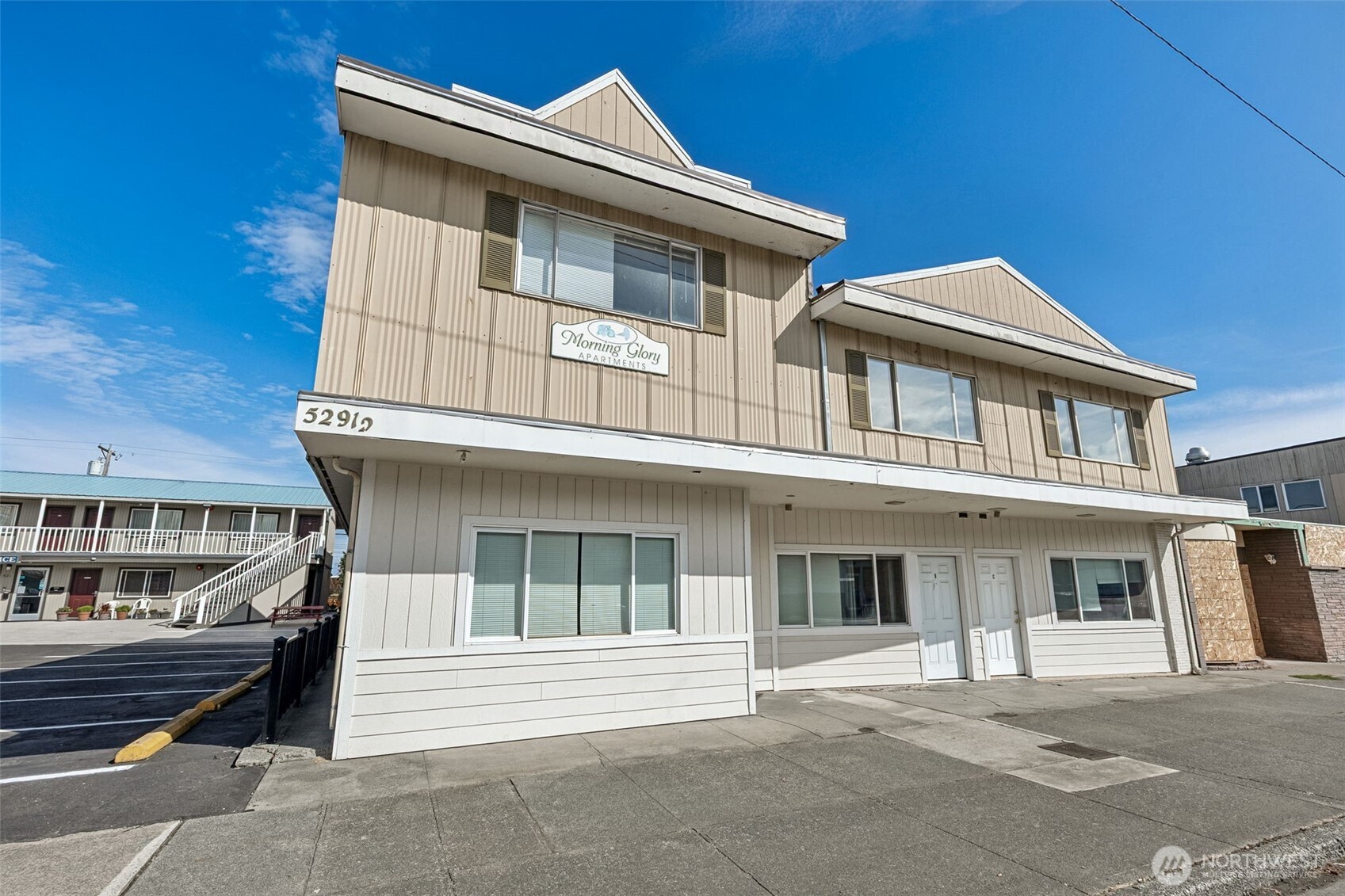 527 E First Street , Port Angeles, WA 98362
