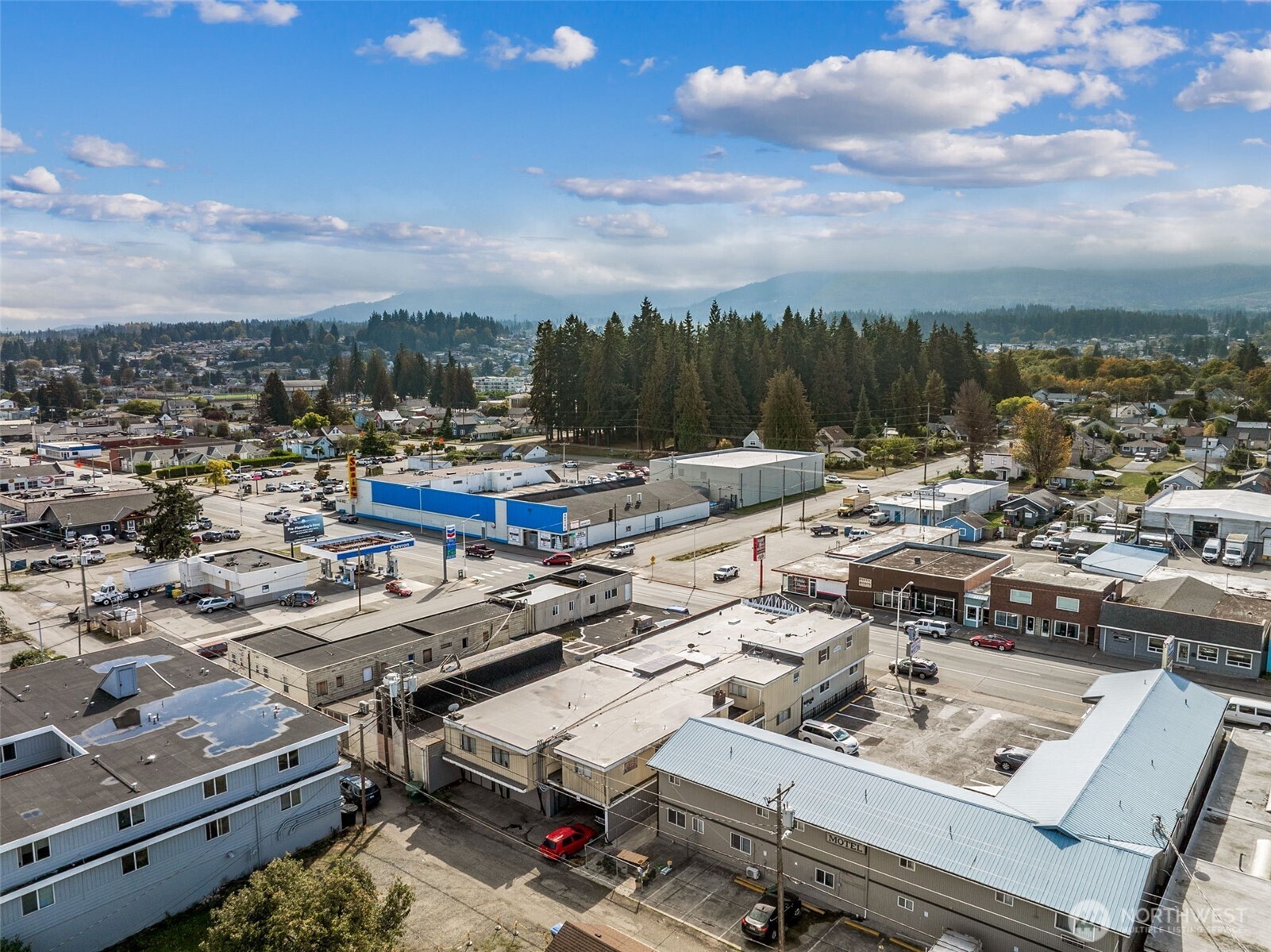 527 E First Street , Port Angeles, WA 98362