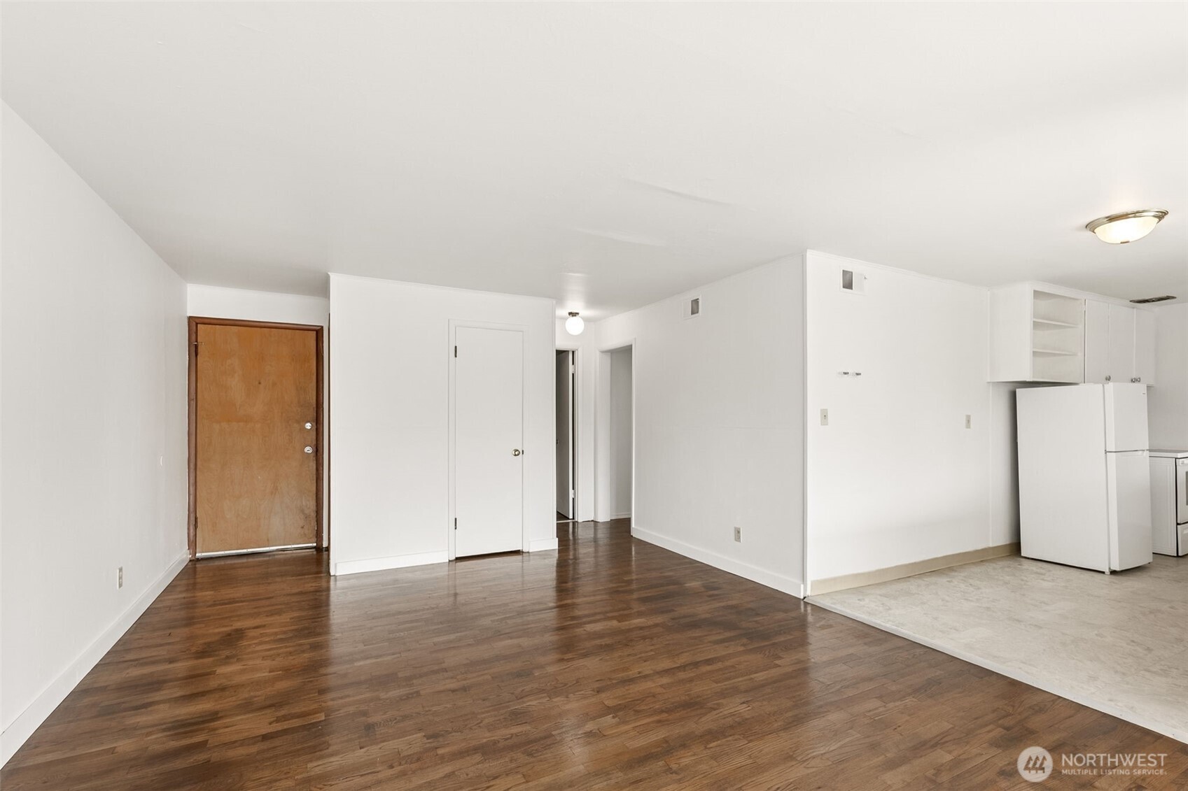 527 E First Street , Port Angeles, WA 98362