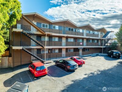 1017 SW 154th Street , Burien, WA 98166