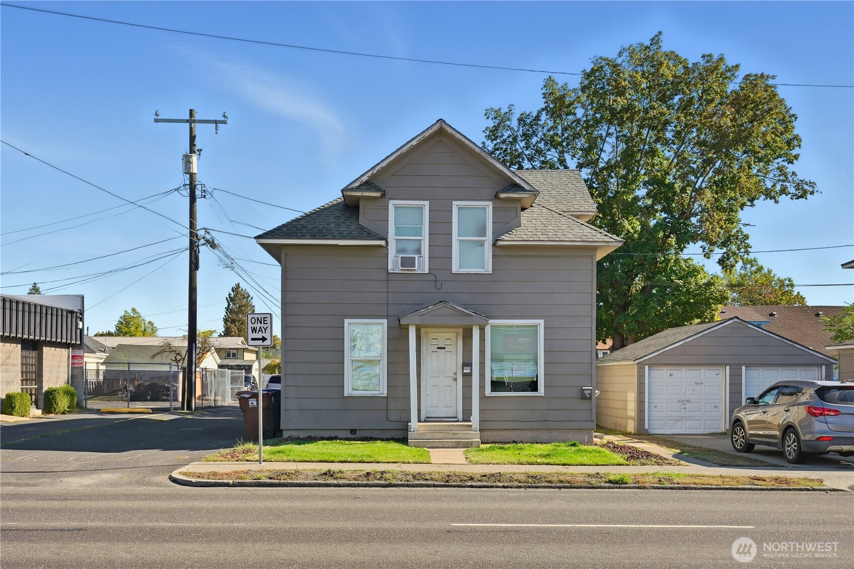 1704 N Ash Street , Spokane, WA 99205