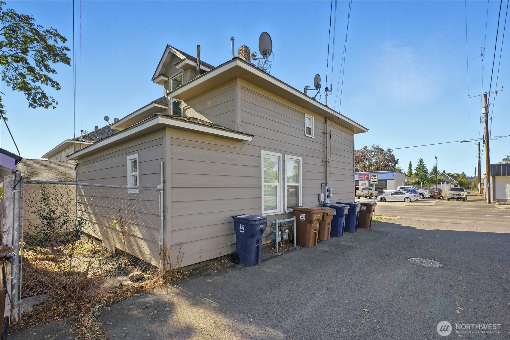 1704 N Ash Street , Spokane, WA 99205
