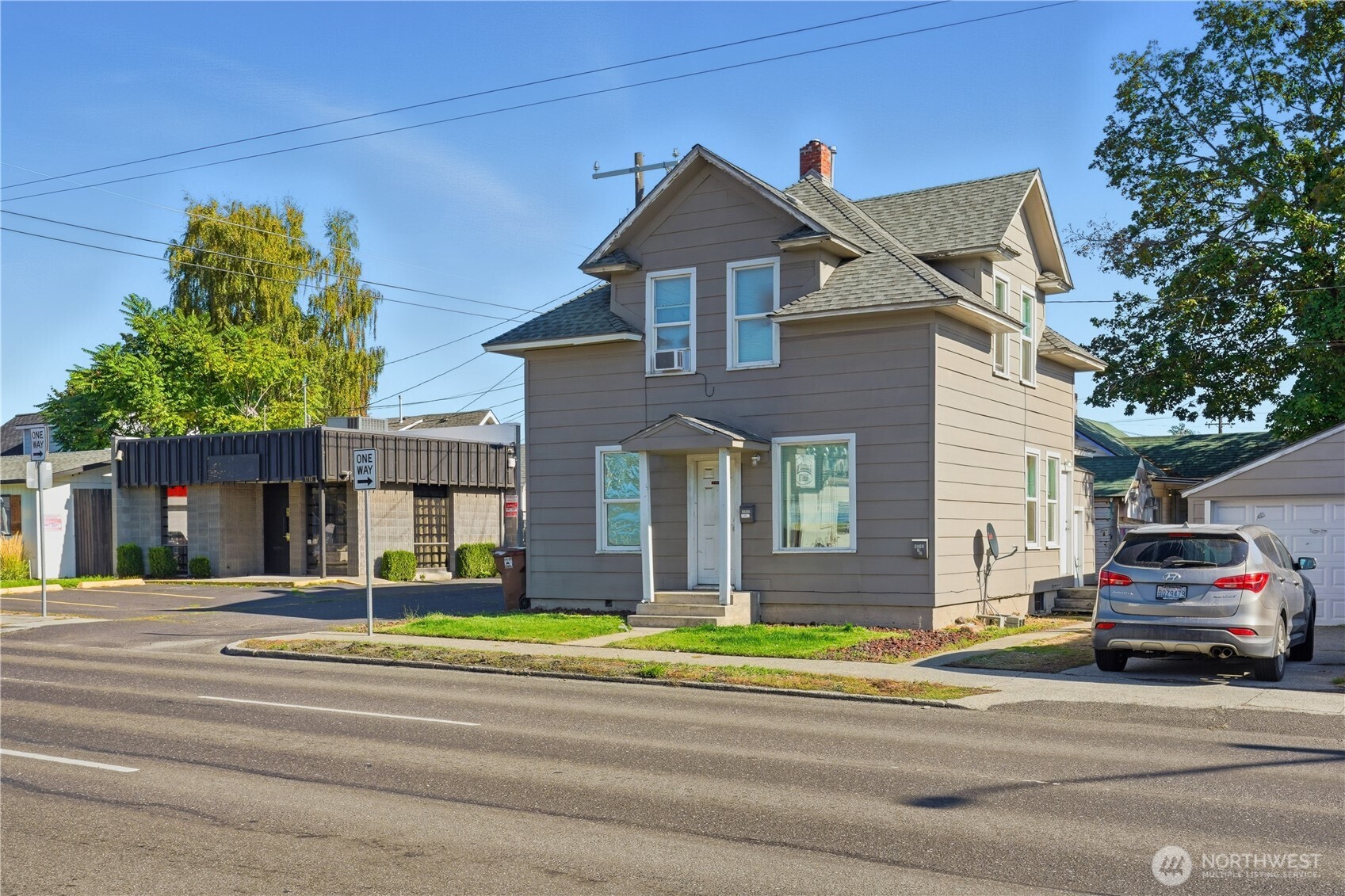 1704 N Ash Street , Spokane, WA 99205
