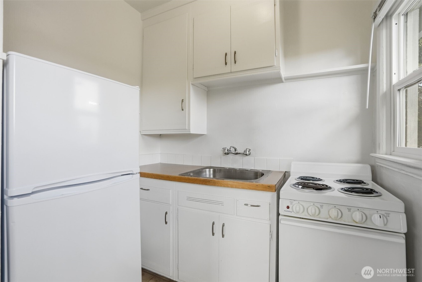 1704 N Ash Street , Spokane, WA 99205