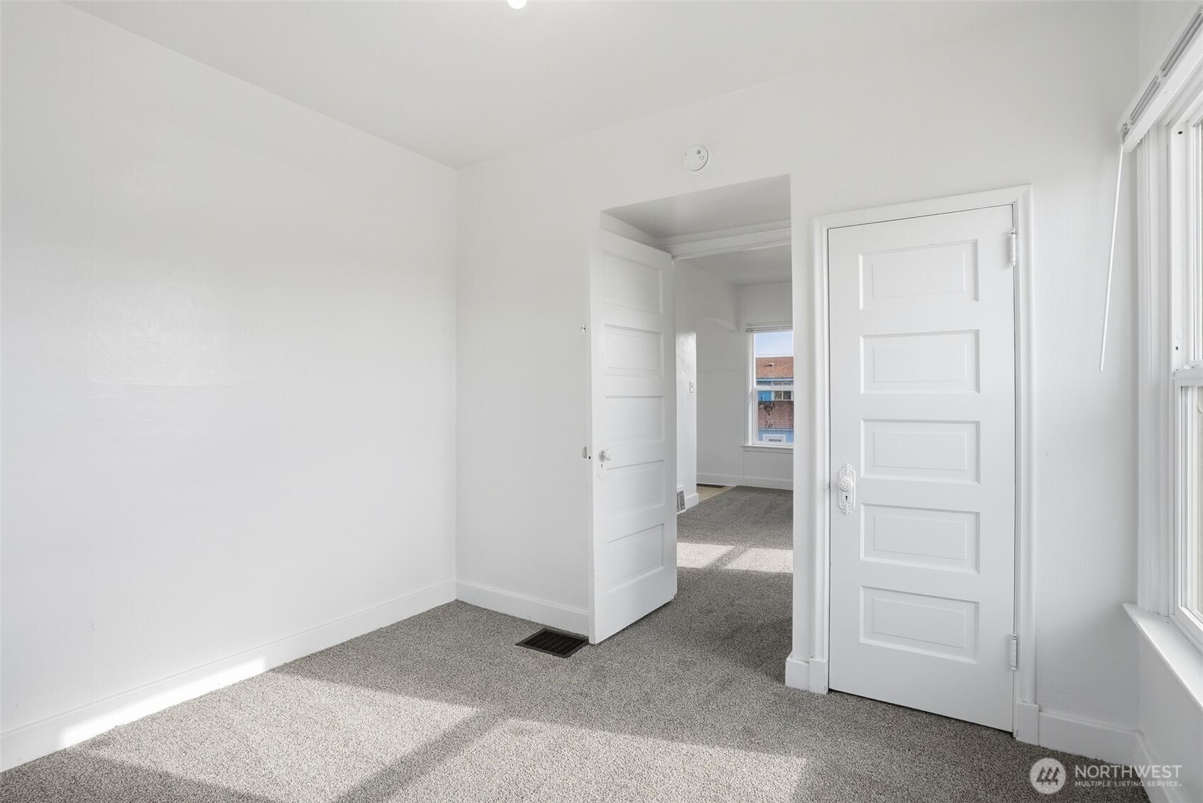 1704 N Ash Street , Spokane, WA 99205