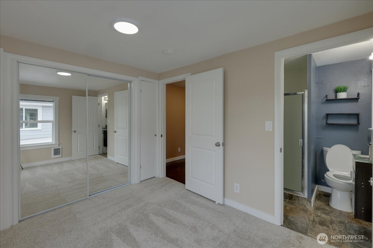150 Hardie Avenue SW #1-6, Renton, WA 98057-5946