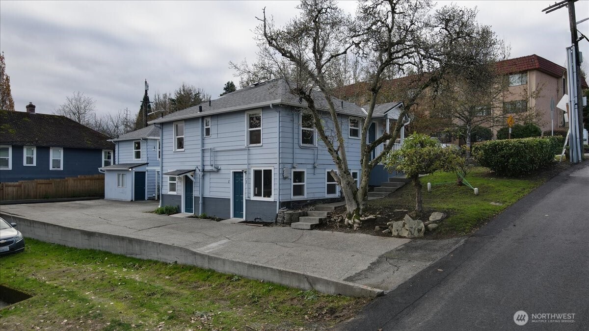 150 Hardie Avenue SW #1-6, Renton, WA 98057-5946