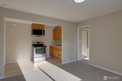 150 Hardie Avenue SW #1-6, Renton, WA 98057-5946 - Photo 3