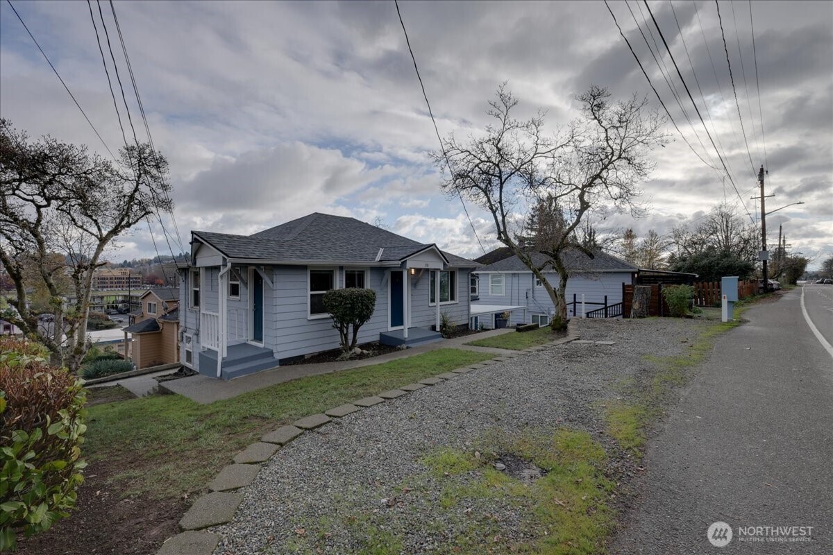 150 Hardie Avenue SW #1-6, Renton, WA 98057-5946