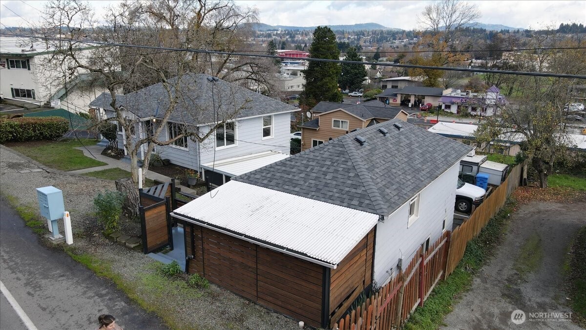 150 Hardie Avenue SW #1-6, Renton, WA 98057-5946