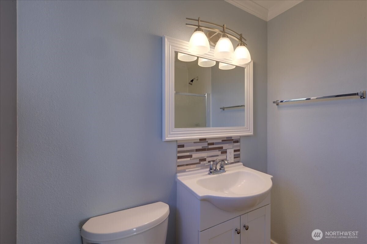 150 Hardie Avenue SW #1-6, Renton, WA 98057-5946