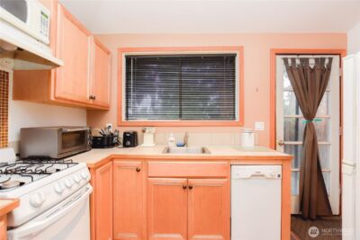 1407 Cedar Avenue , Marysville, WA 98270 - Photo 30
