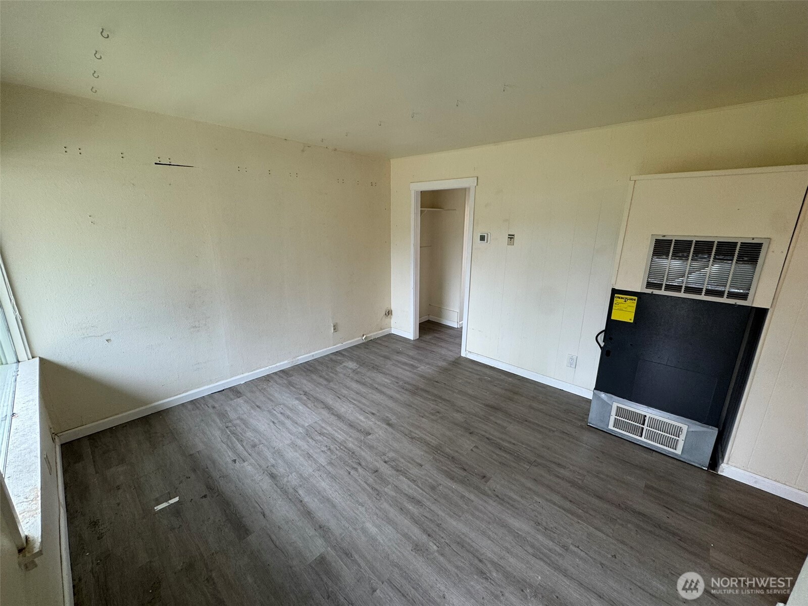 10908 10910 Valley Avenue E, Puyallup, WA 98372