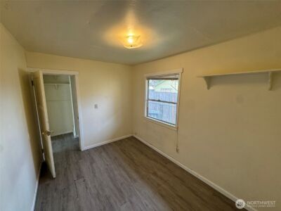 10908 10910 Valley Avenue E, Puyallup, WA 98372 - Photo 26