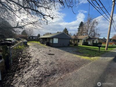 10908 10910 Valley Avenue E, Puyallup, WA 98372 - Photo 10