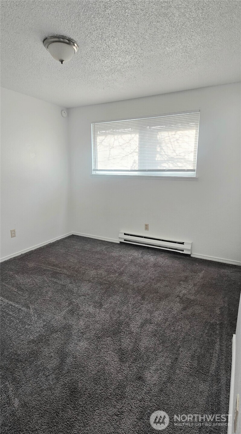 6905 S Madison , Tacoma, WA 98409