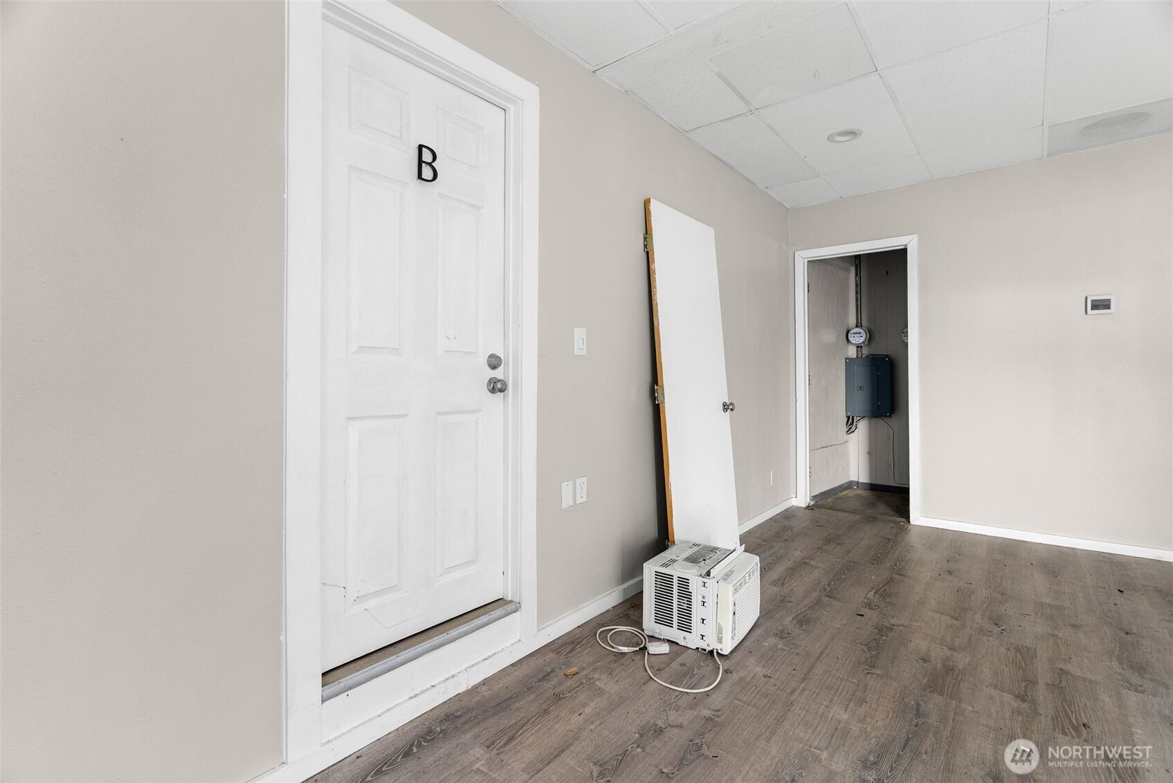 6323 Kitsap Way , Bremerton, WA 98312