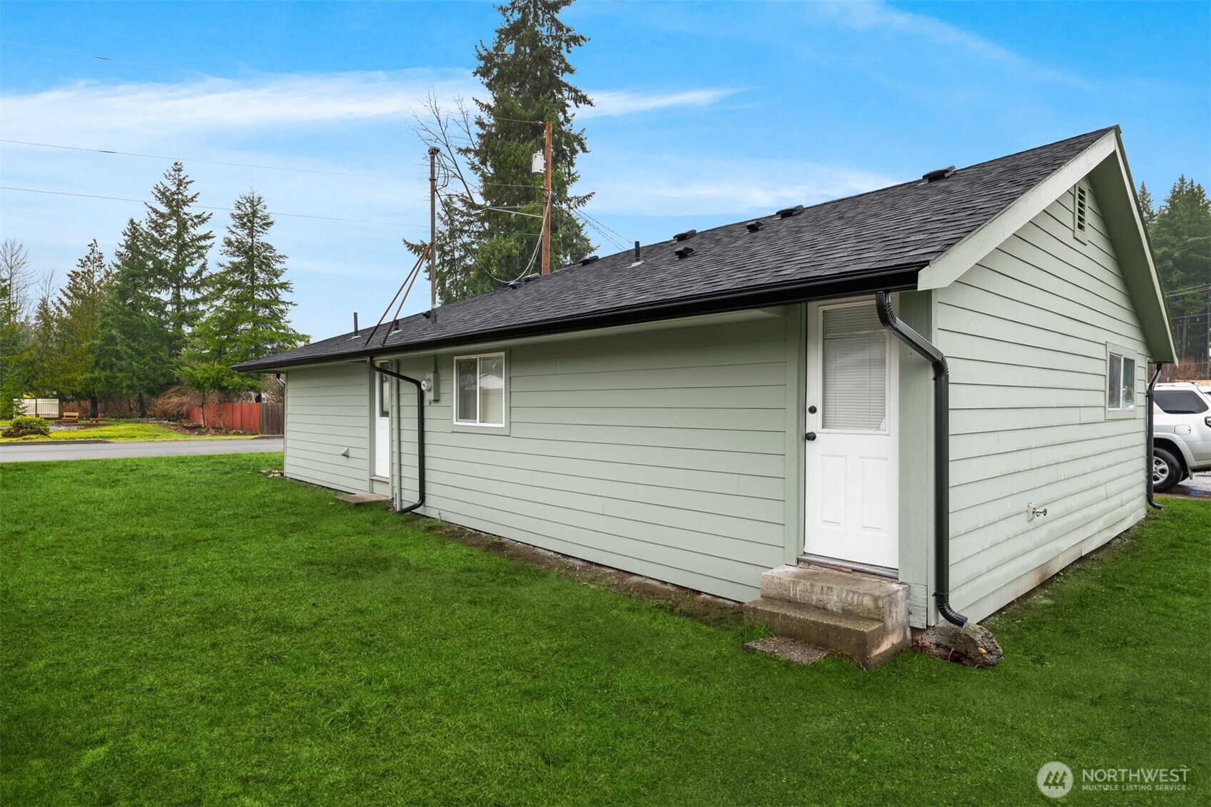 1015 Madison Avenue , Darrington, WA 98241