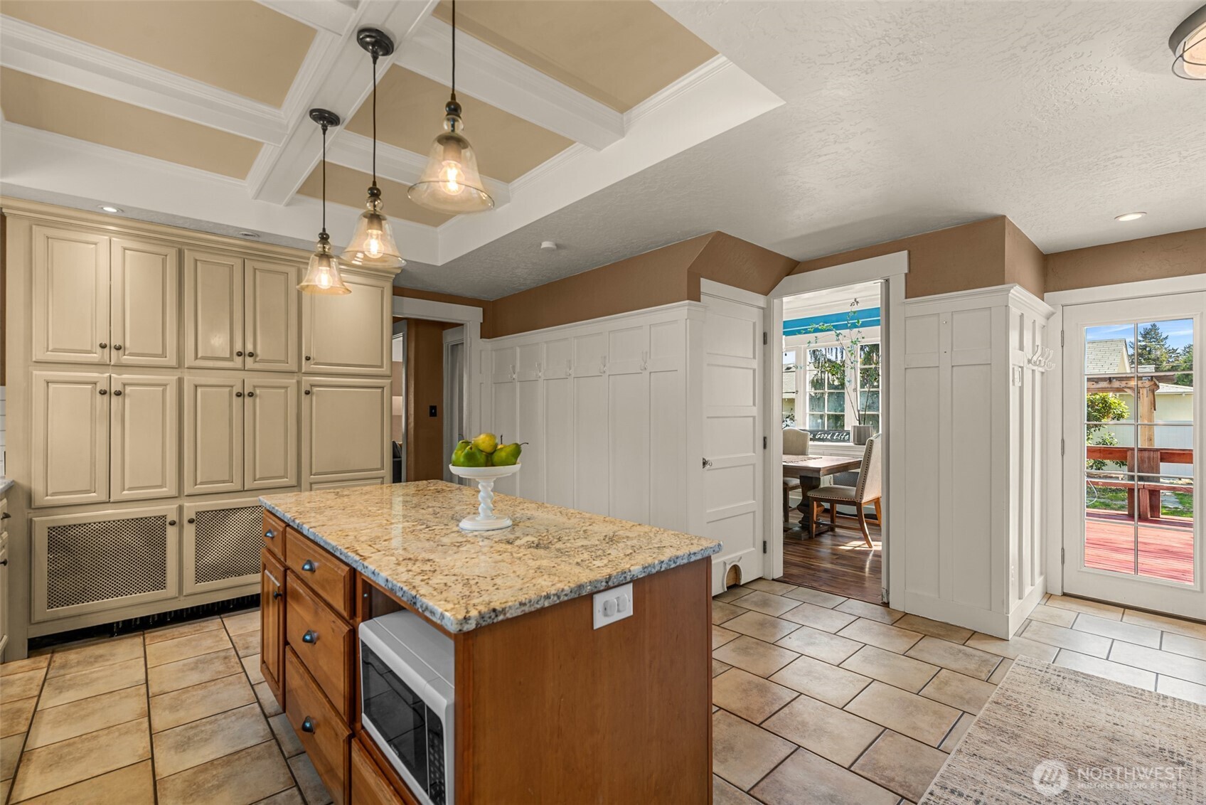 1133 Washington Street , Wenatchee, WA 98801