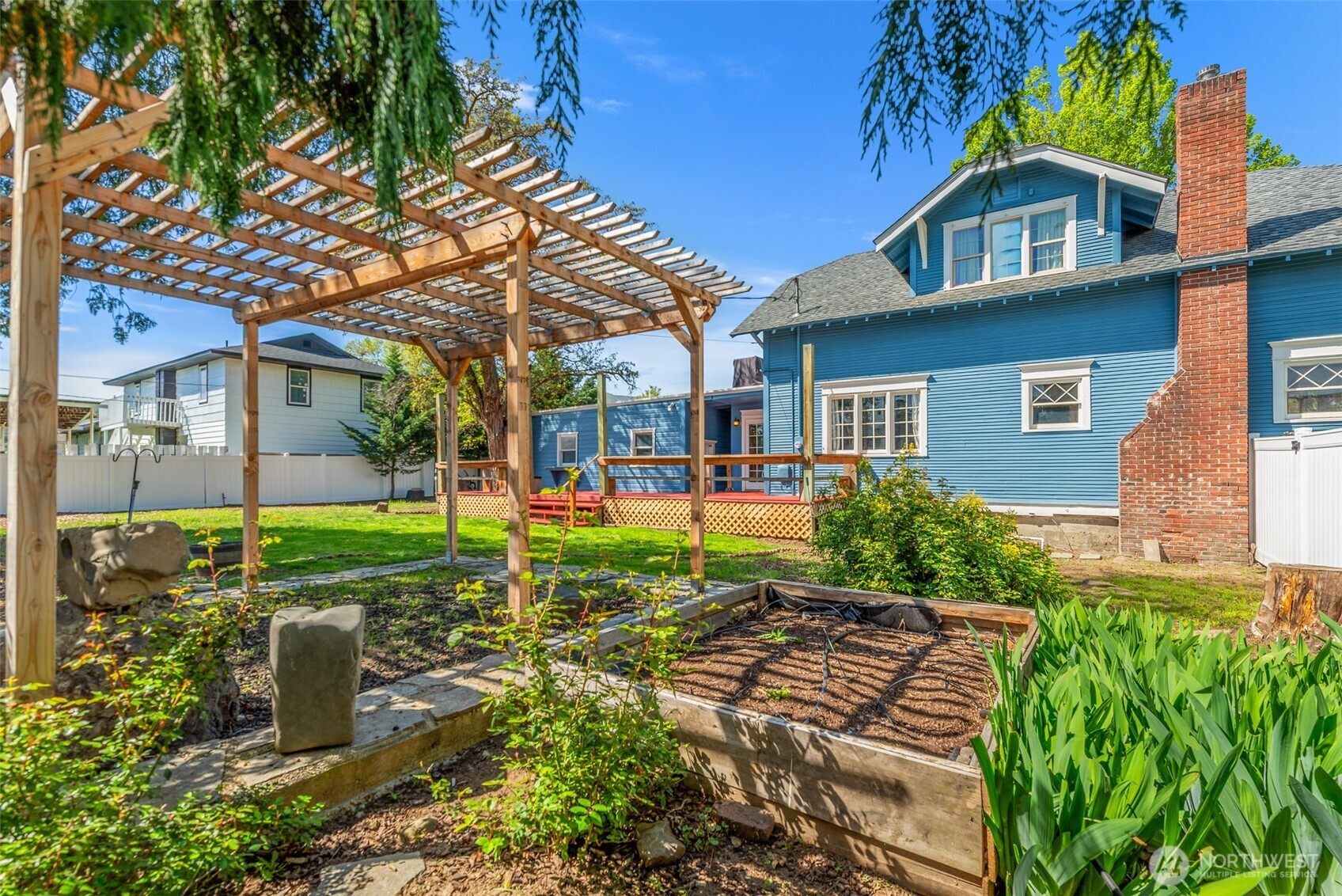 1133 Washington Street , Wenatchee, WA 98801