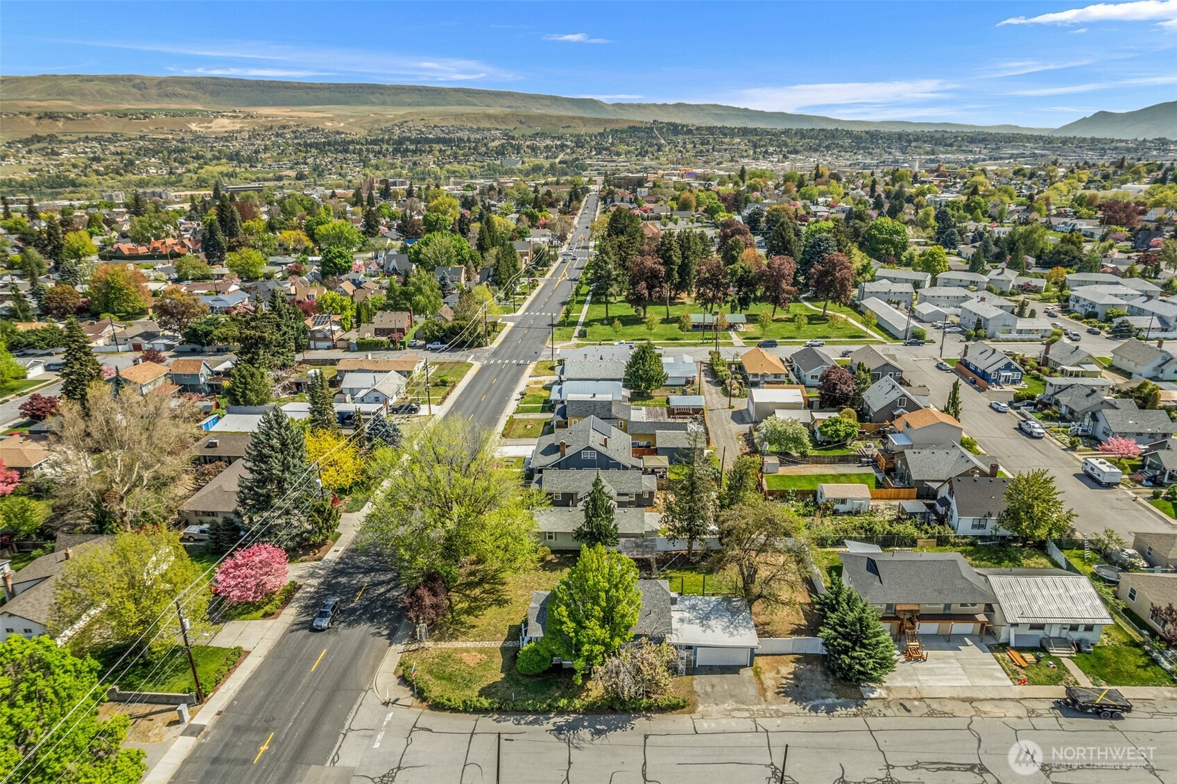 1133 Washington Street , Wenatchee, WA 98801