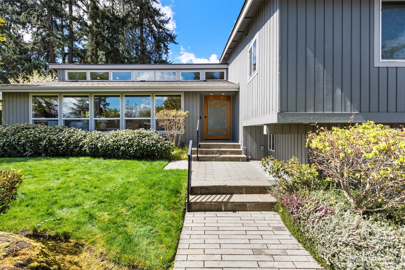 1465 185th Avenue NE, Bellevue, WA 98008
