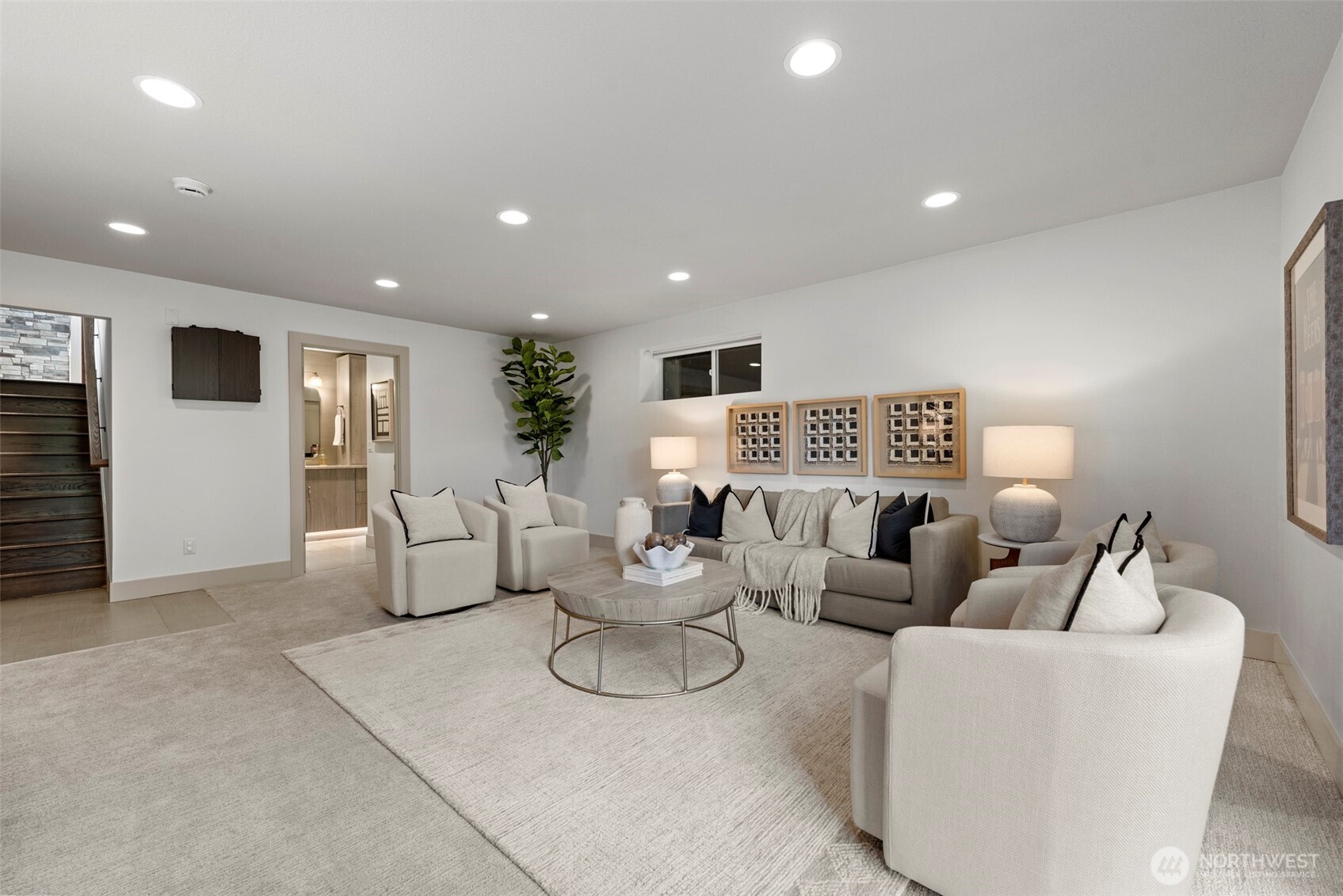 1465 185th Avenue NE, Bellevue, WA 98008