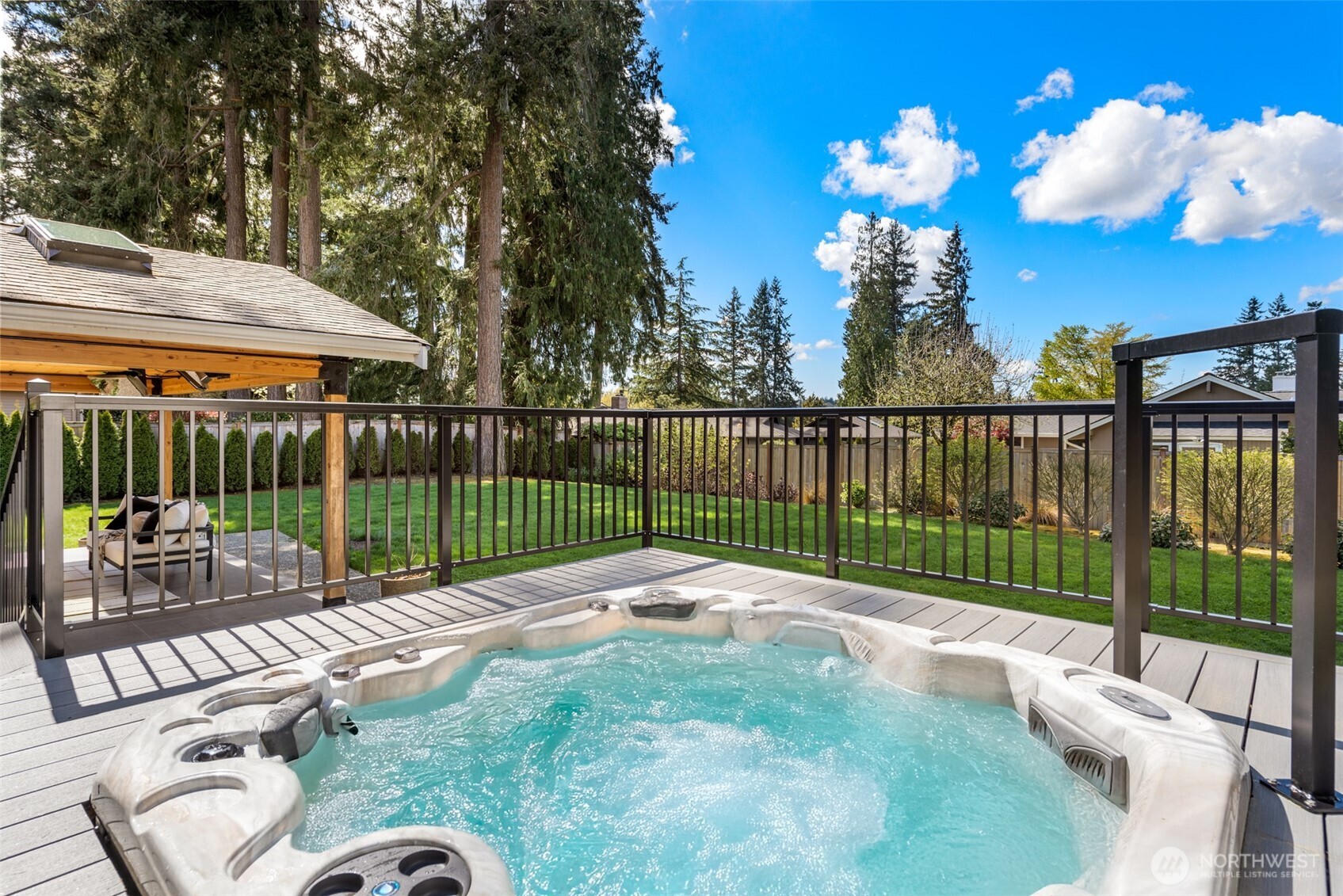 1465 185th Avenue NE, Bellevue, WA 98008