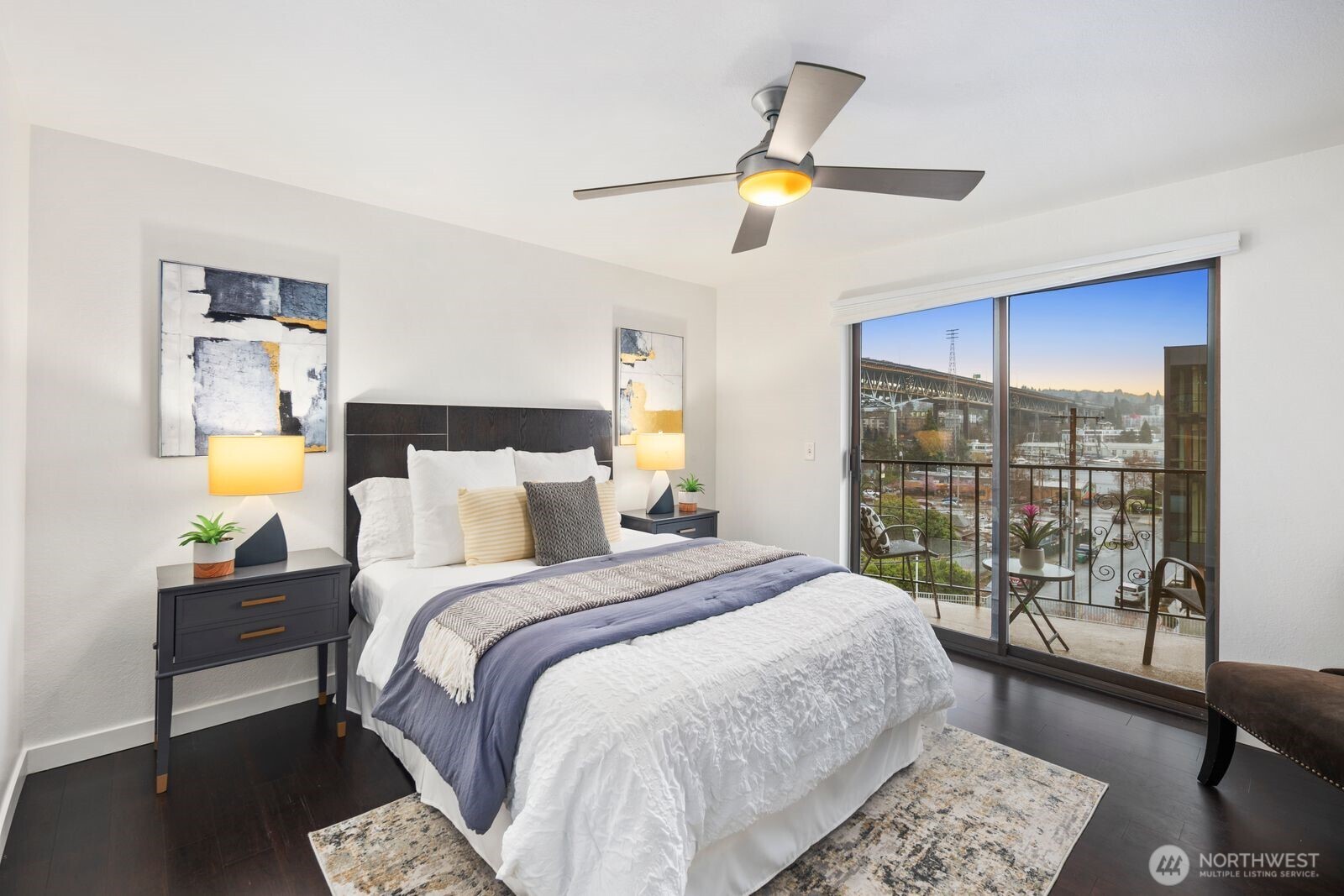 3905 4th Avenue NE #301, Seattle, WA 98105