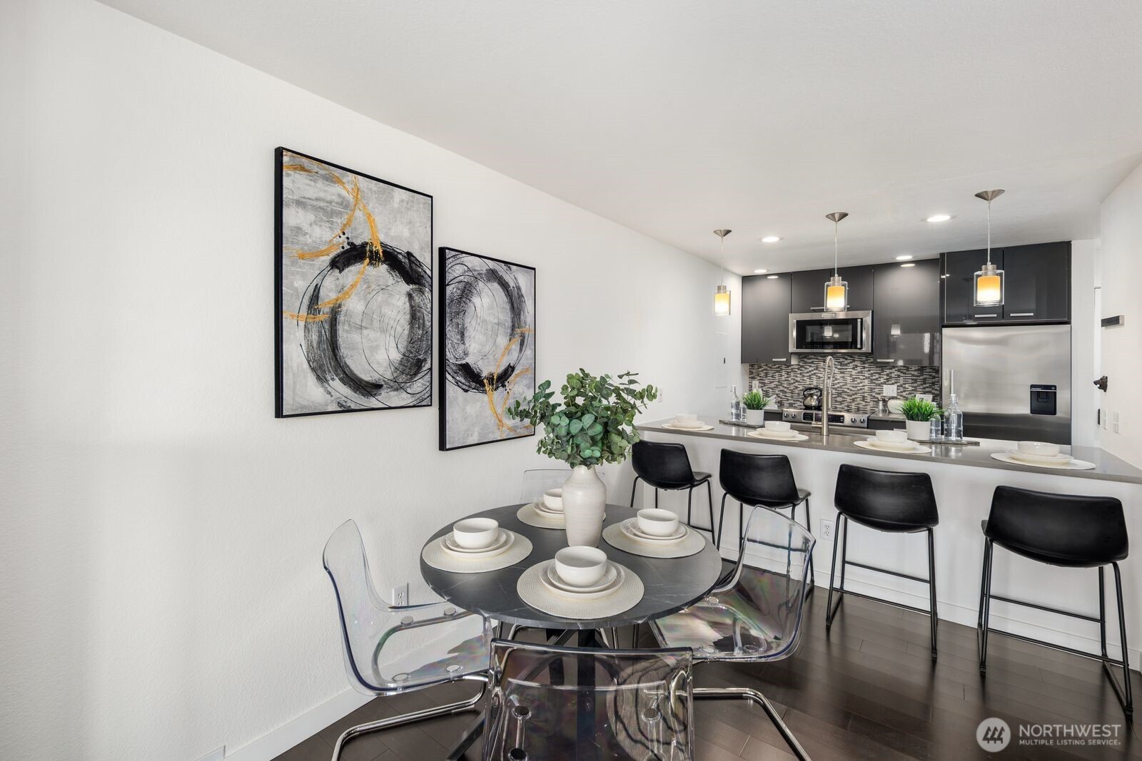 3905 4th Avenue NE #301, Seattle, WA 98105