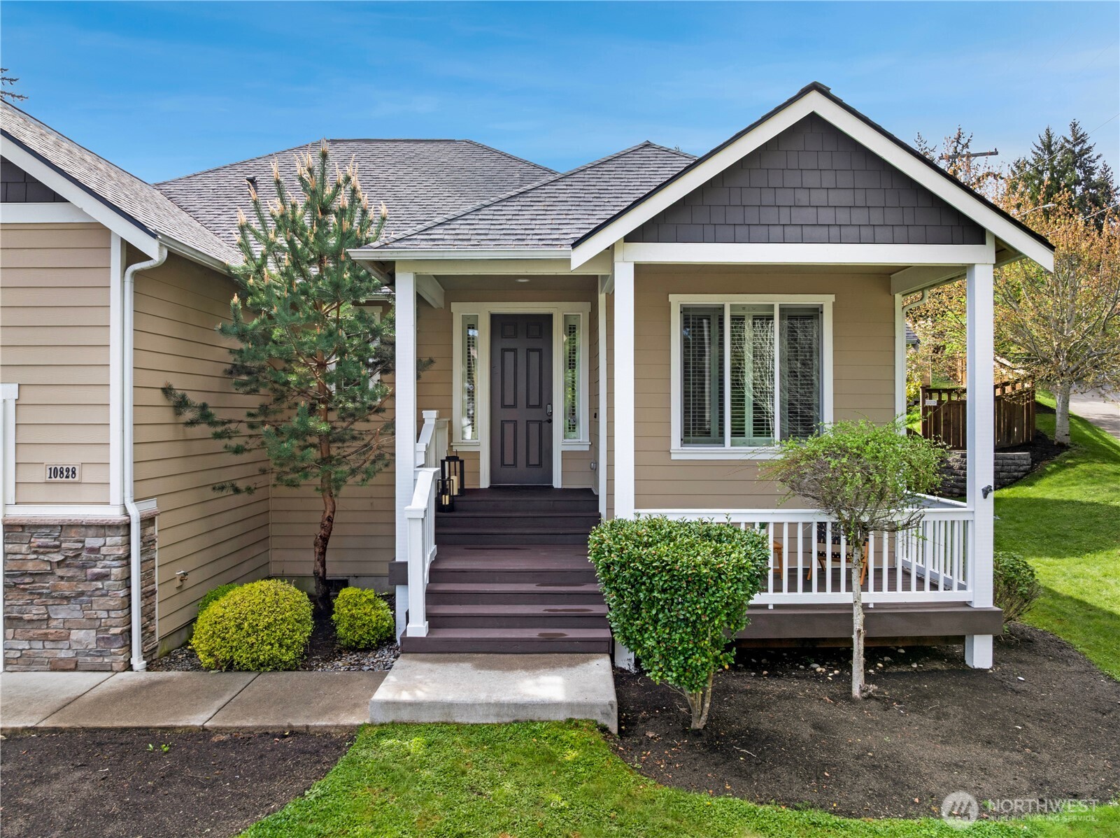 10828 99th Avenue Ct SW, Lakewood, WA 98498
