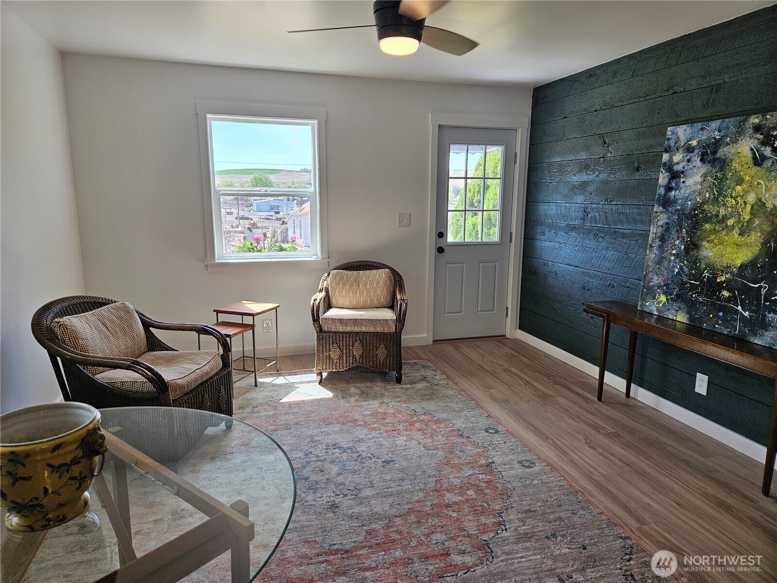 108 W 3rd Street , Lind, WA 99341