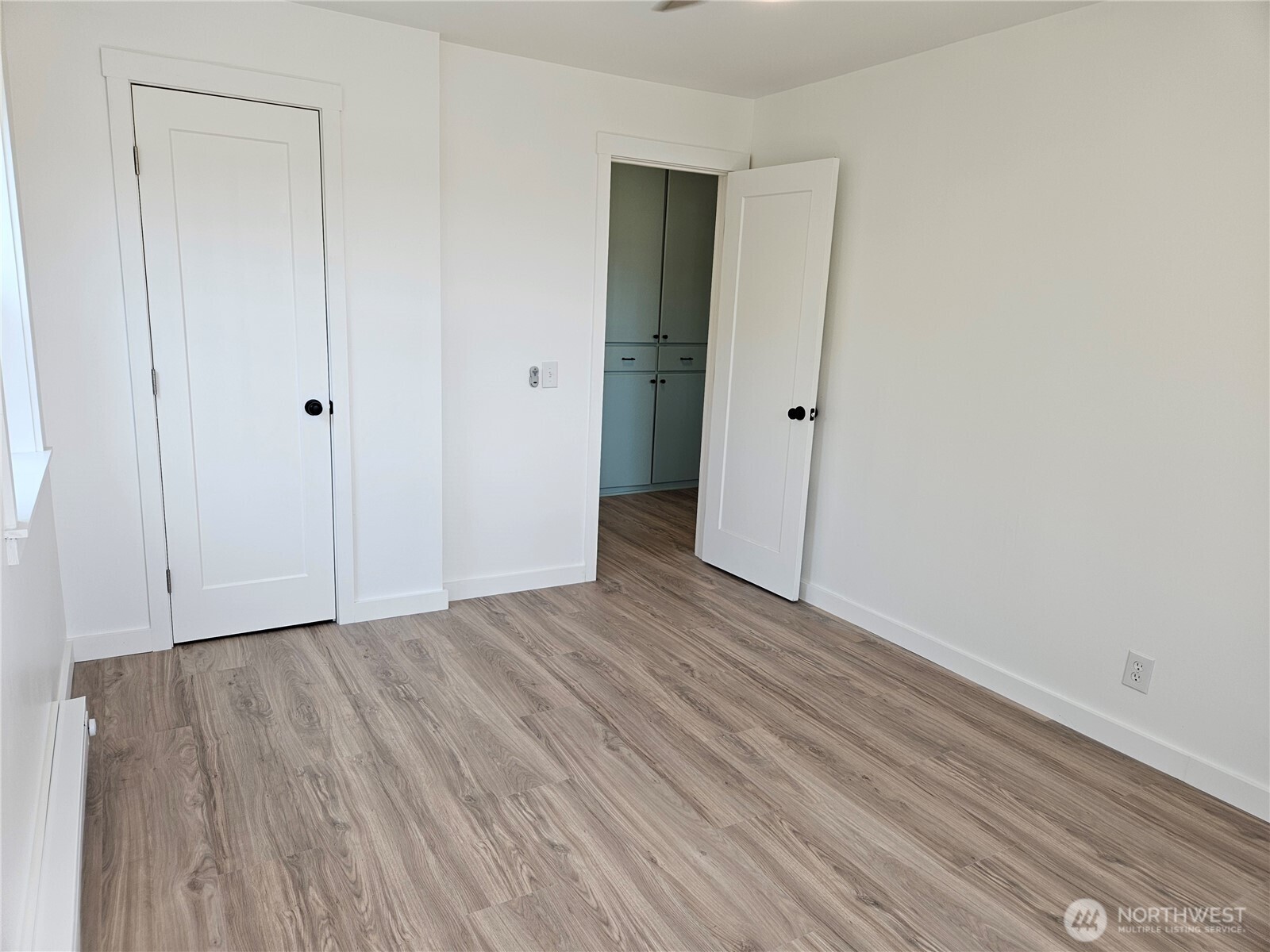 108 W 3rd Street , Lind, WA 99341