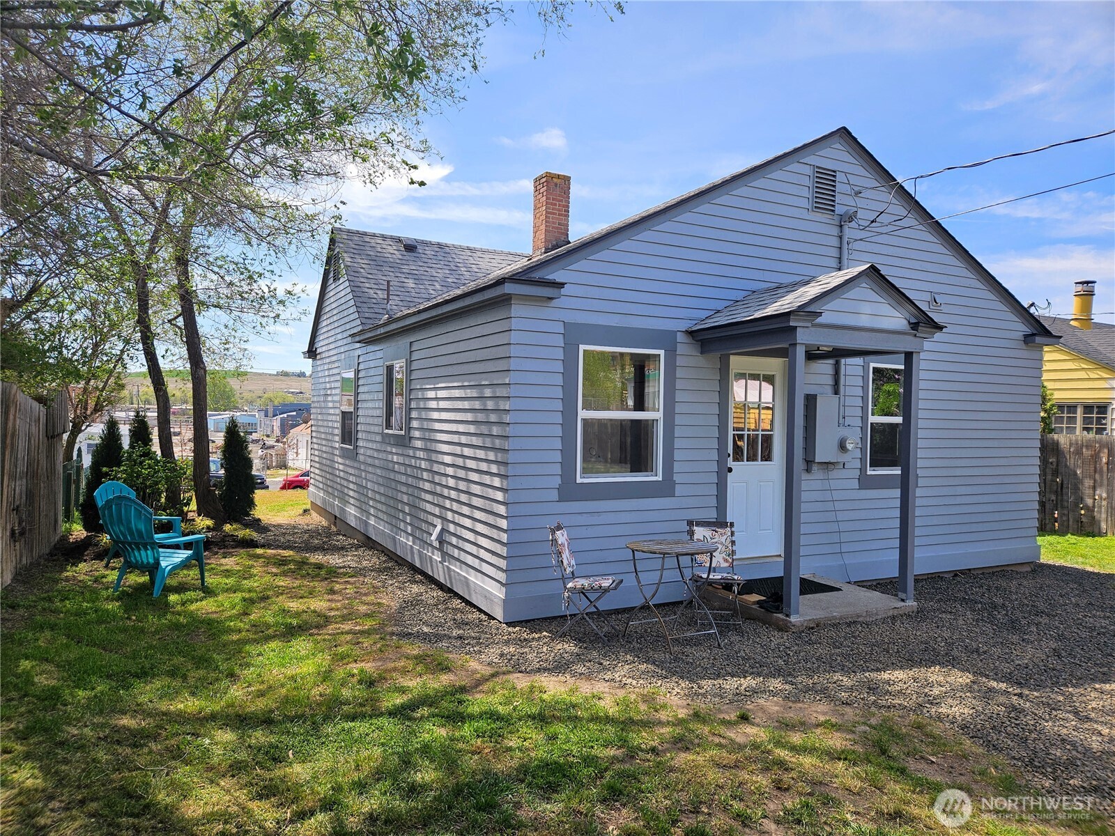 108 W 3rd Street , Lind, WA 99341