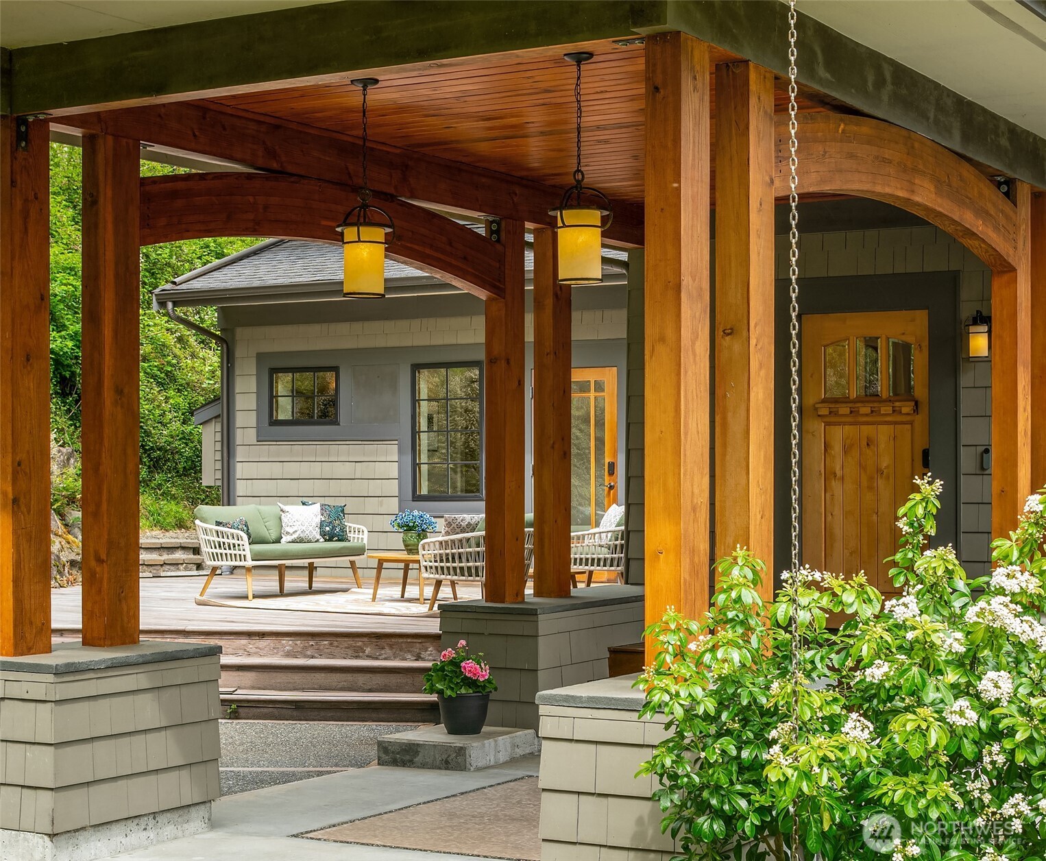 8302 SW Dilworth , Vashon, WA 98070