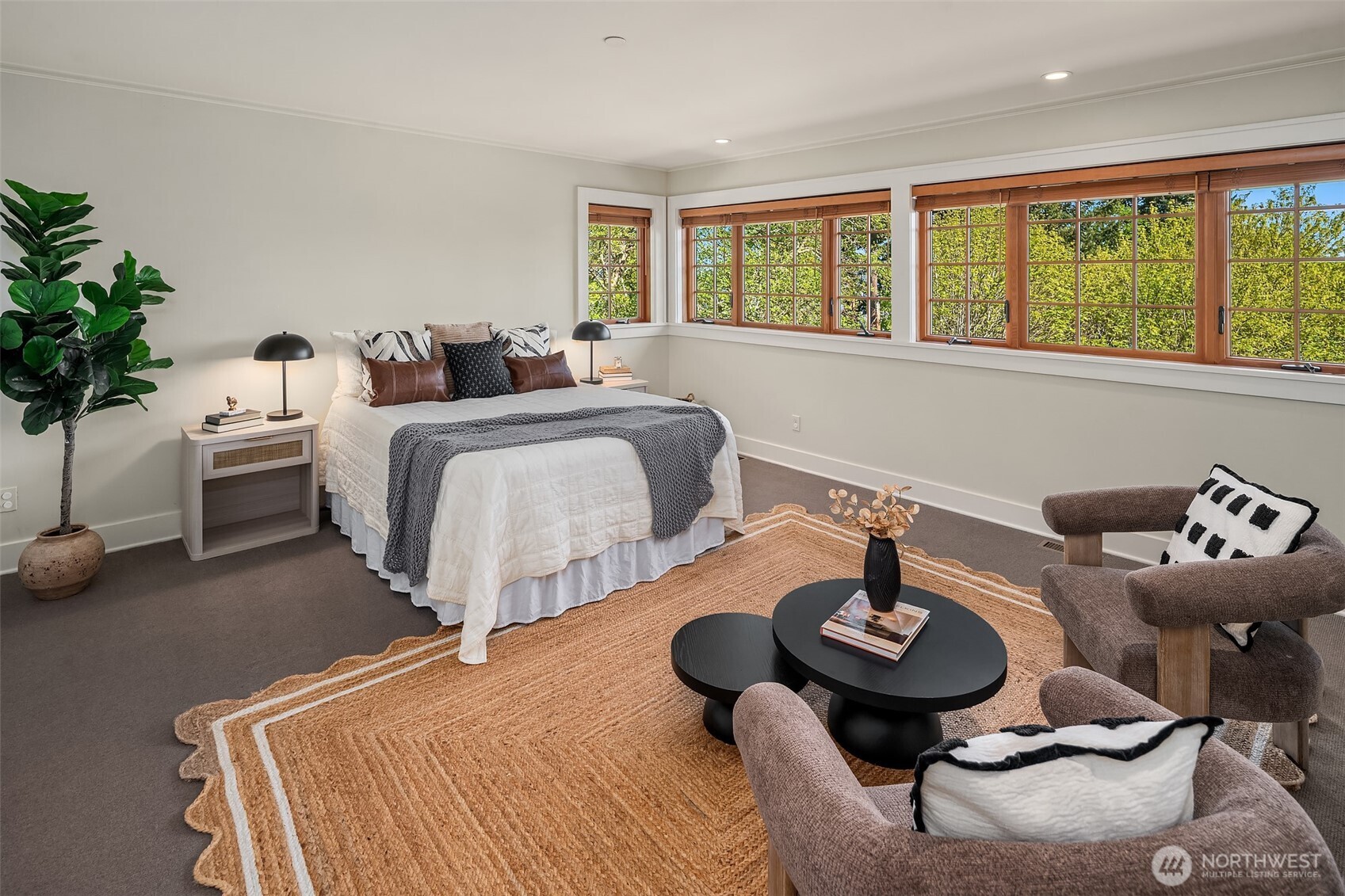 8302 SW Dilworth , Vashon, WA 98070