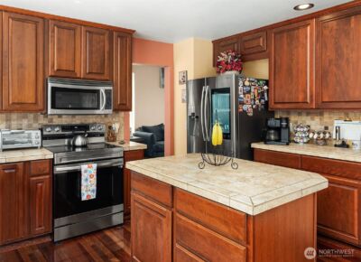 3402 20th Avenue Ct SE, Puyallup, WA 98372 - Photo 8