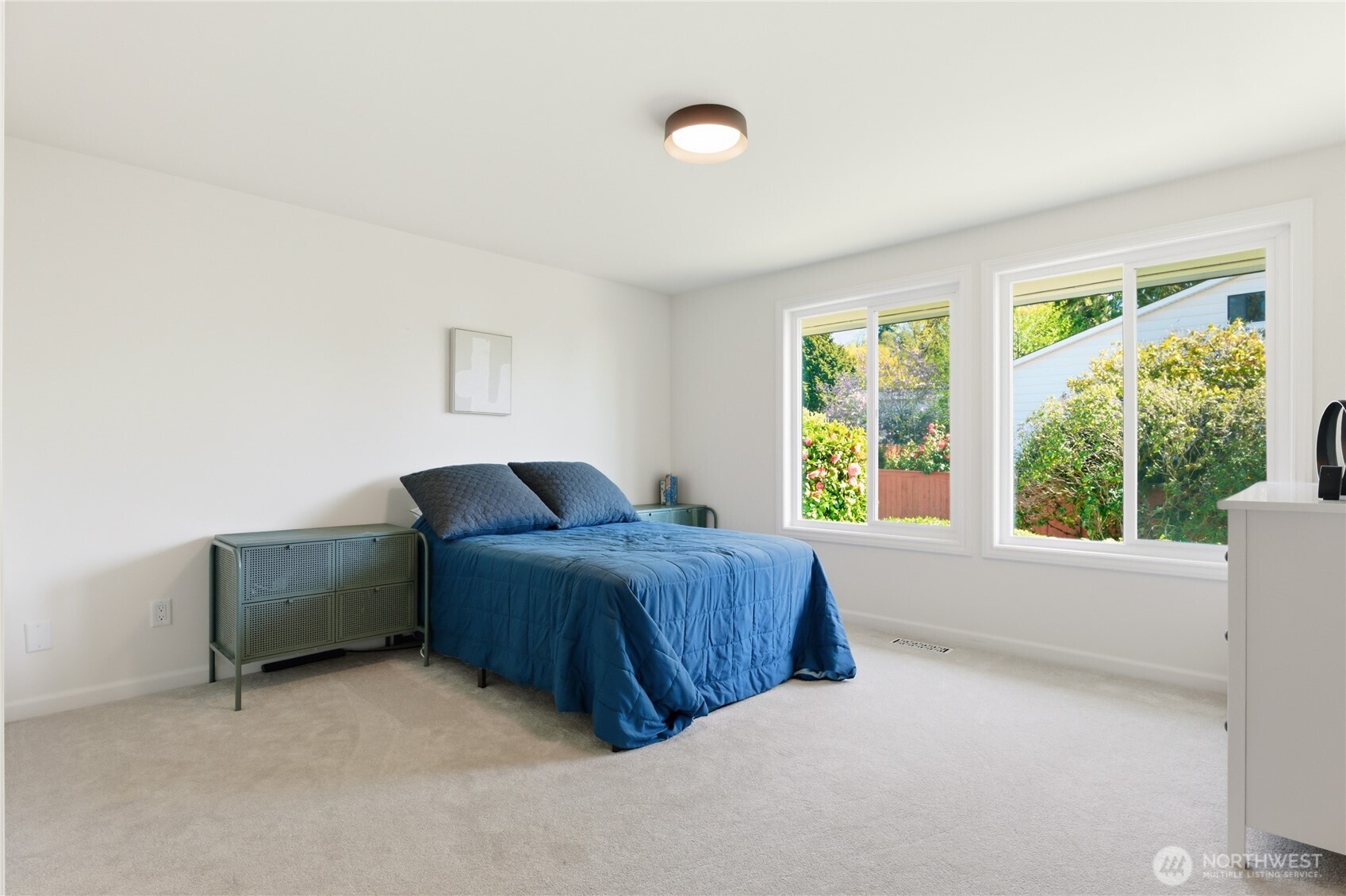 18174 Brittany Drive SW, Normandy Park, WA 98166