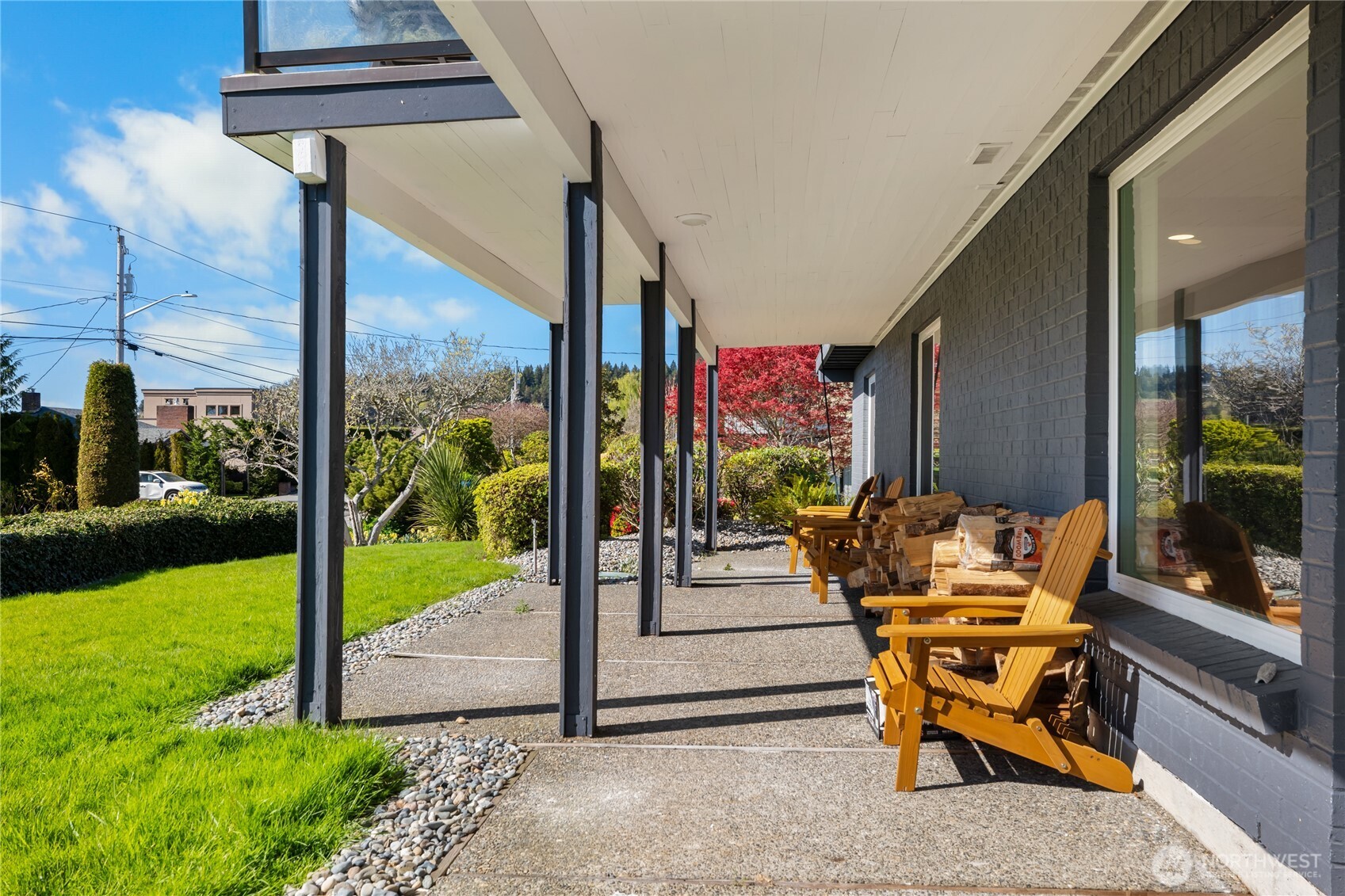 18174 Brittany Drive SW, Normandy Park, WA 98166