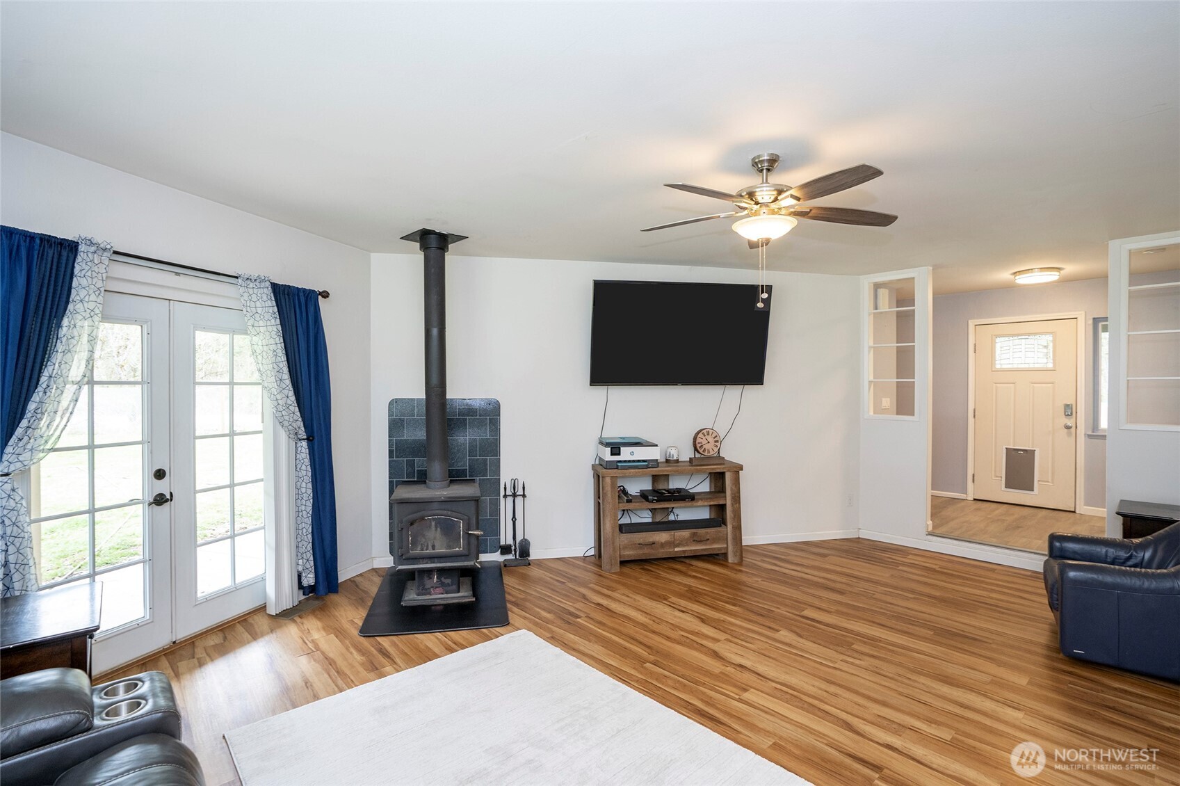 20108 State Route 706 E, Elbe, WA 98330