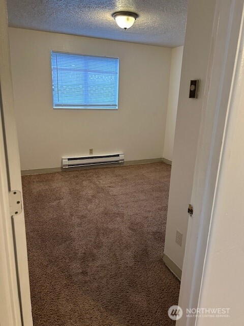 1 pacific Place #2, Longview, WA 98632