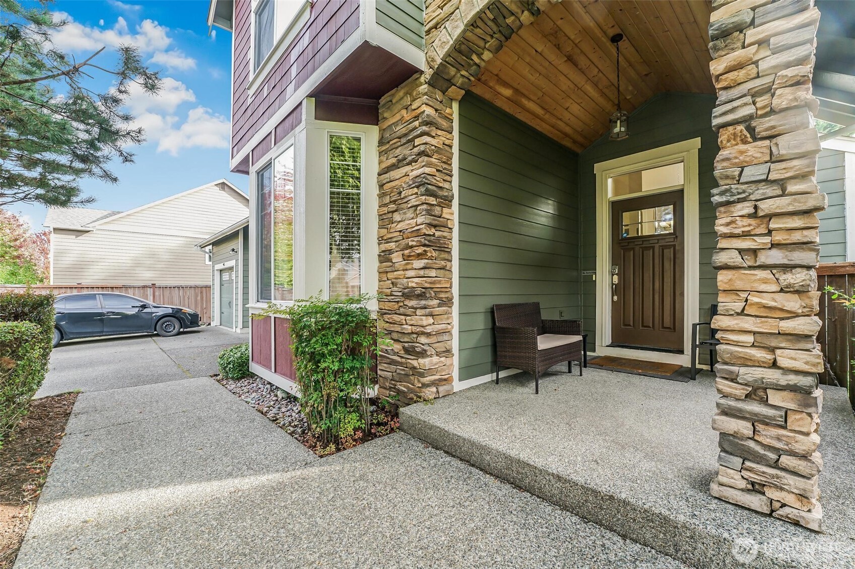 17401 140th Ave East , Puyallup, WA 98374